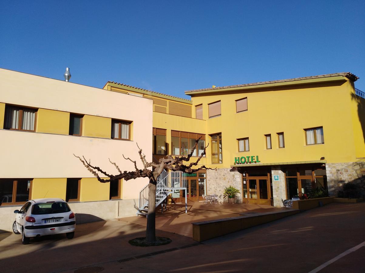 Hotel Font Del Pla La Jonquera Exterior photo